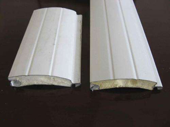 電動(dòng)卷簾門聚氨酯填充澆注機(jī)(圖1) 電動(dòng)卷簾門聚氨酯填充澆注